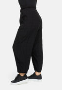 Wijde broek met taps toelopende pasvorm 'Ferina'
