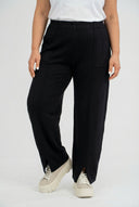 'Cotture' Knit Pants – Soft Touch, Stylish Cut & Airy